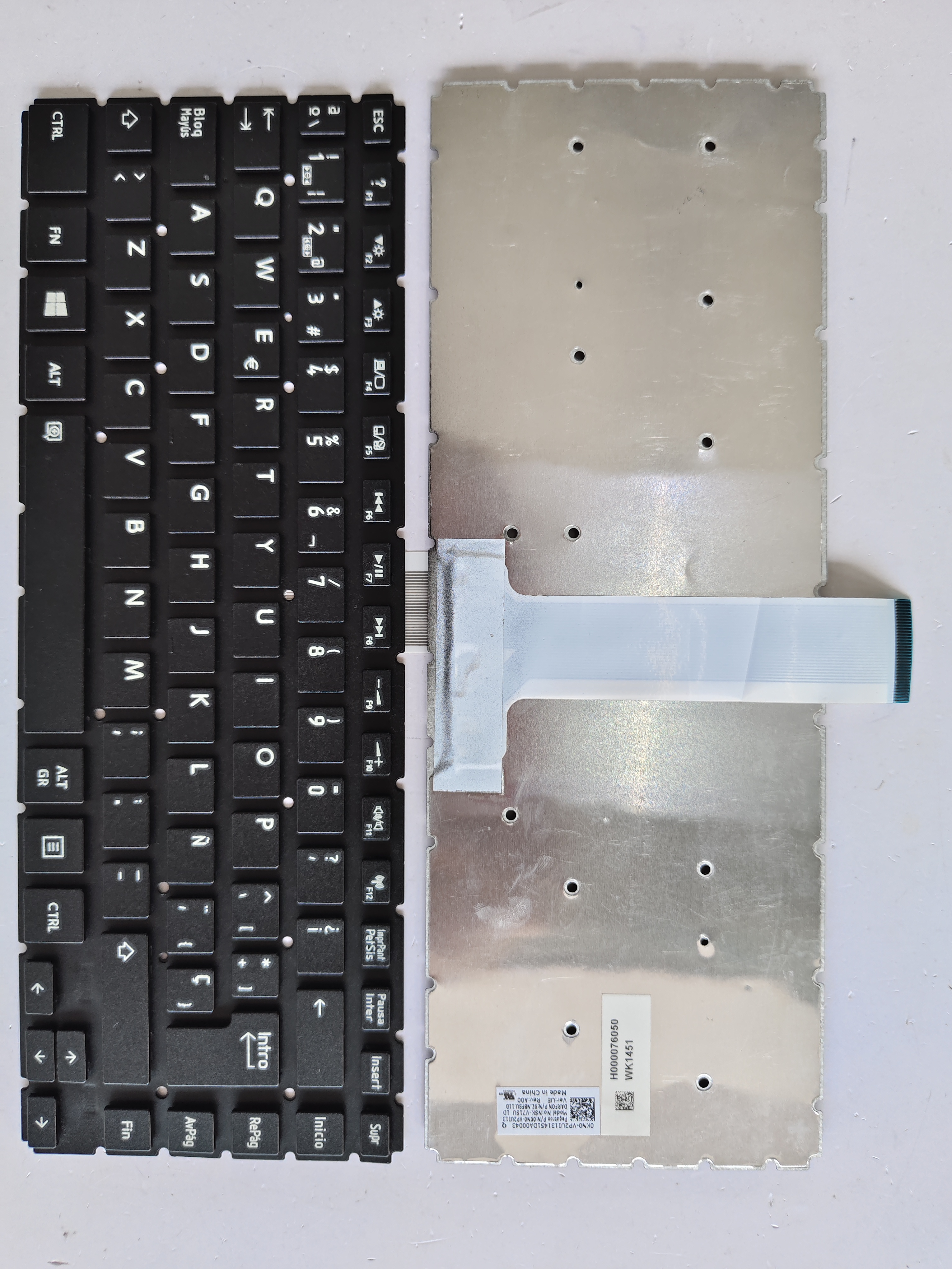 Picture of New Replacement Laptop Keyboard For TOSHIBA L40-B BLACK SP Layout